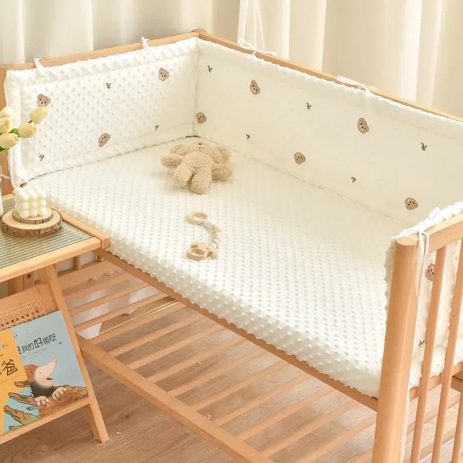 Tour de lit pour bebe - chic - Univerdesenfants