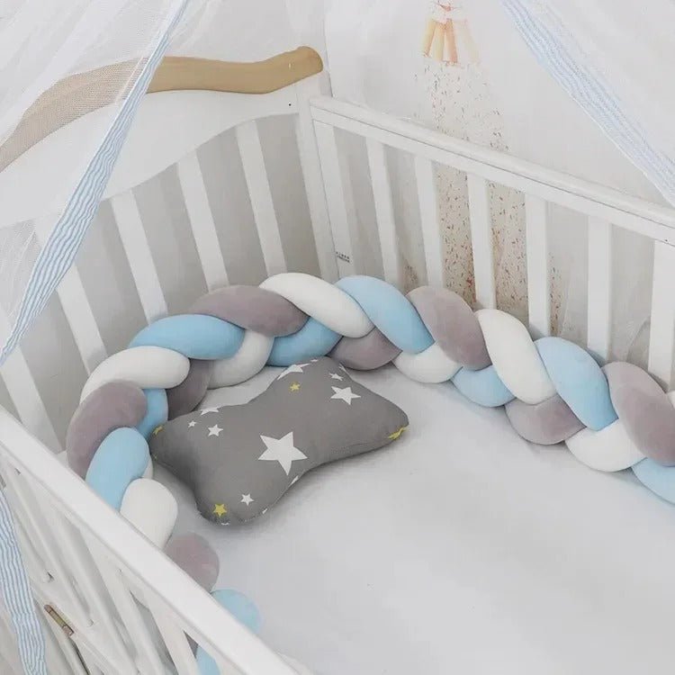 Tresse de Lit Bébé - Bleu - Gris - Blanc - Univerdesenfants