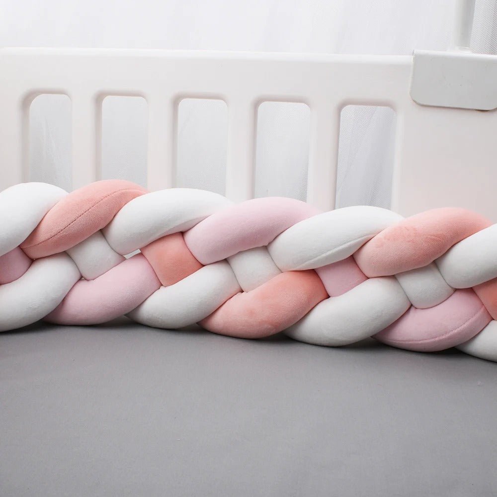 Tresse - de - lit - bébé - rose - blanc - Univerdesenfants