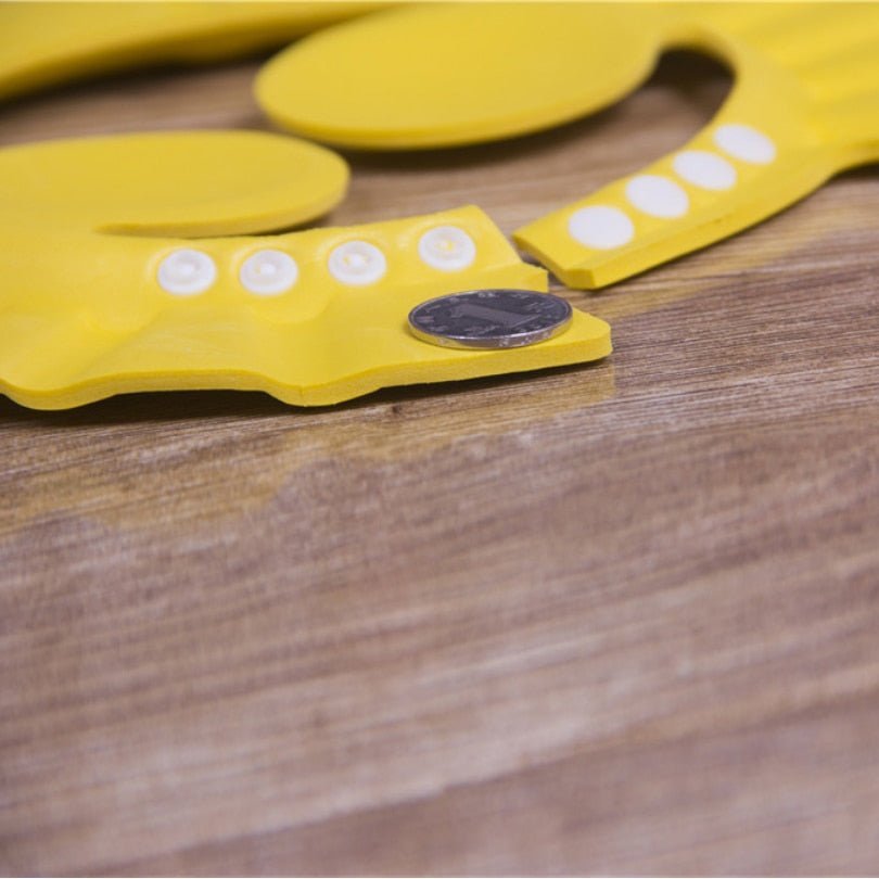 Visière chapeau pour douche bébé I ShampooCap™ - Univerdesenfants